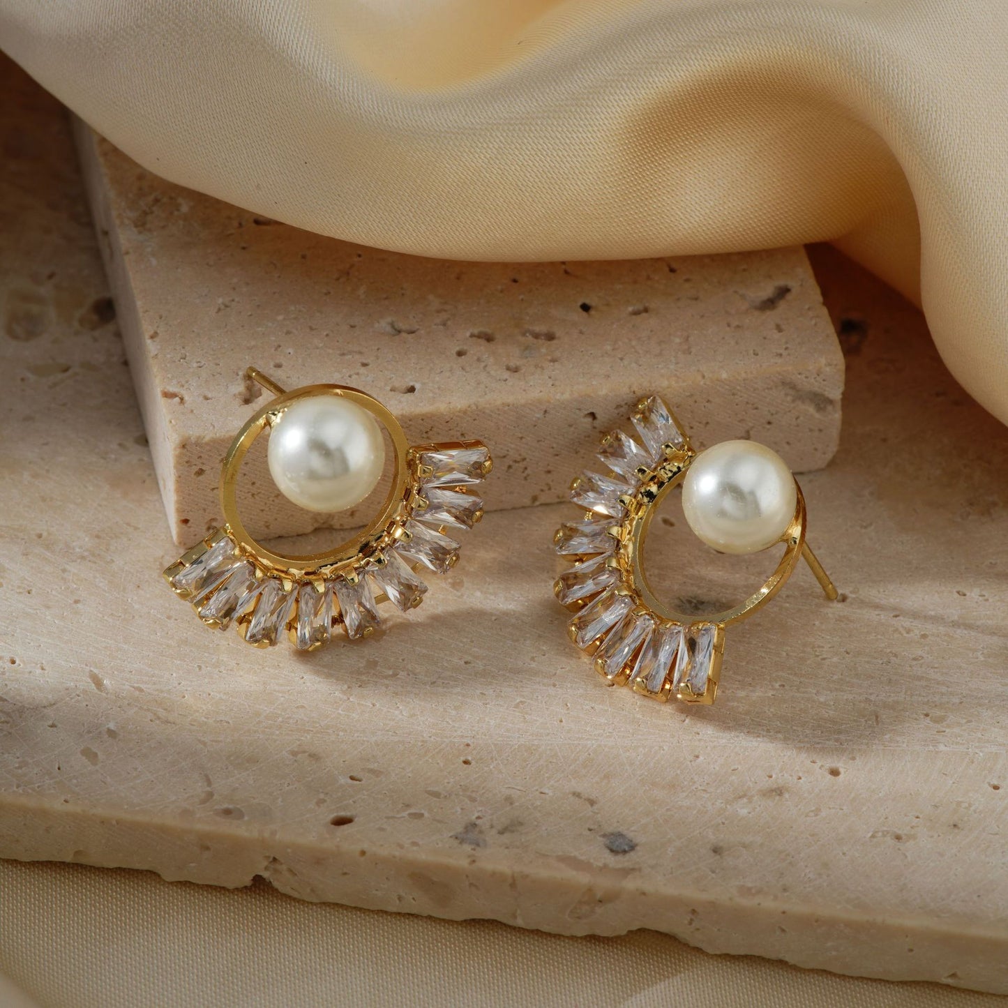Korean Style Fashionable Exquisite Pearl Niche Rings