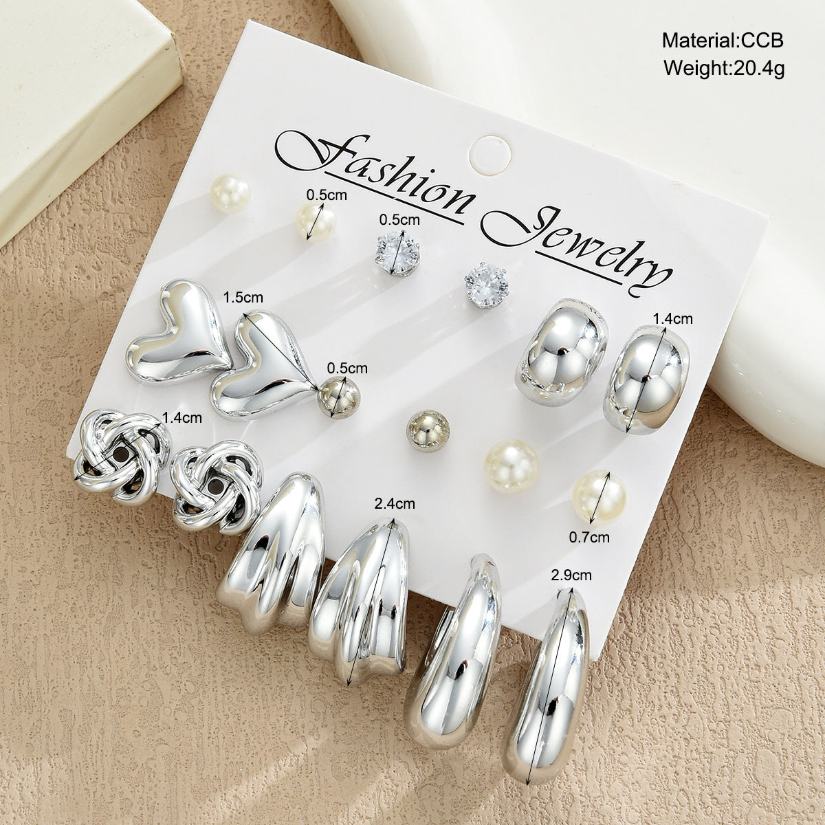 Women's Exaggerated Hollow Heart Flower Alloy Geometric Earrings