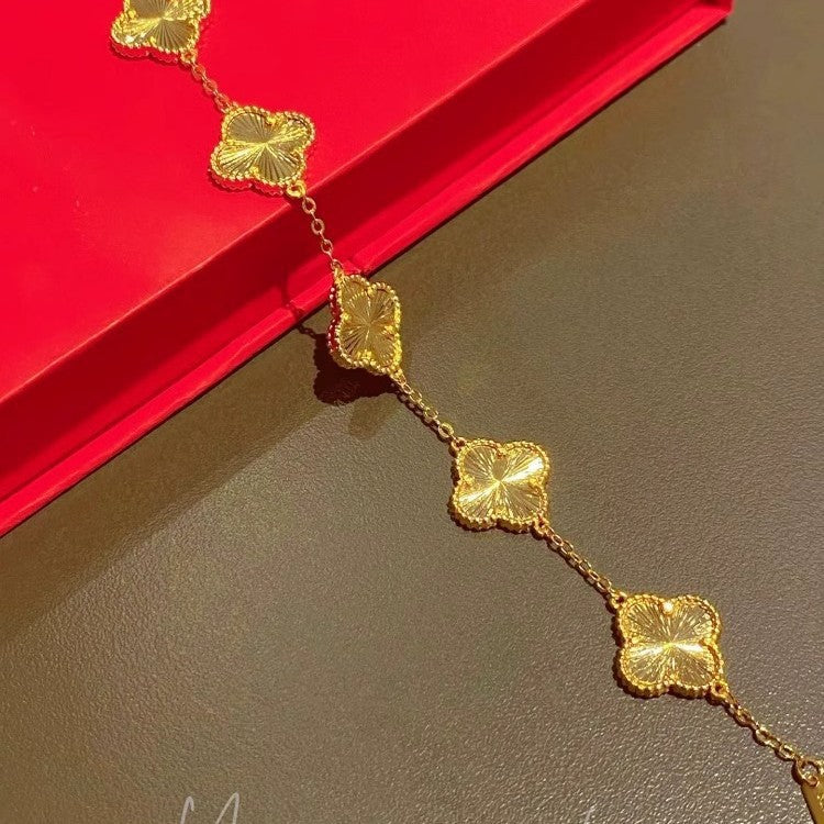 Women's Classic Pork Belly Clover Light Luxury Shining Laser Four-leaf Bracelet