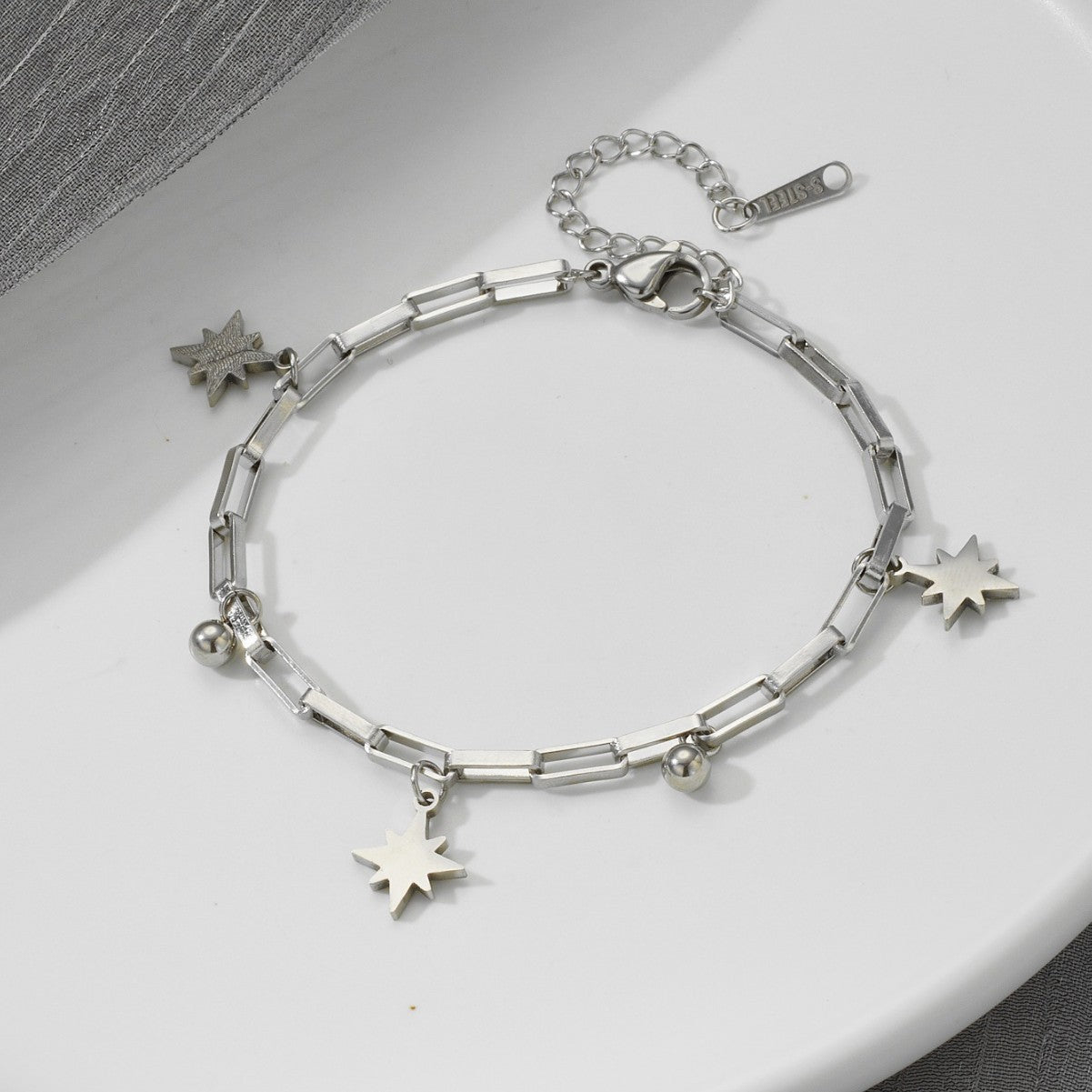 Women's Design Eight Awn Star Style Light Bracelets