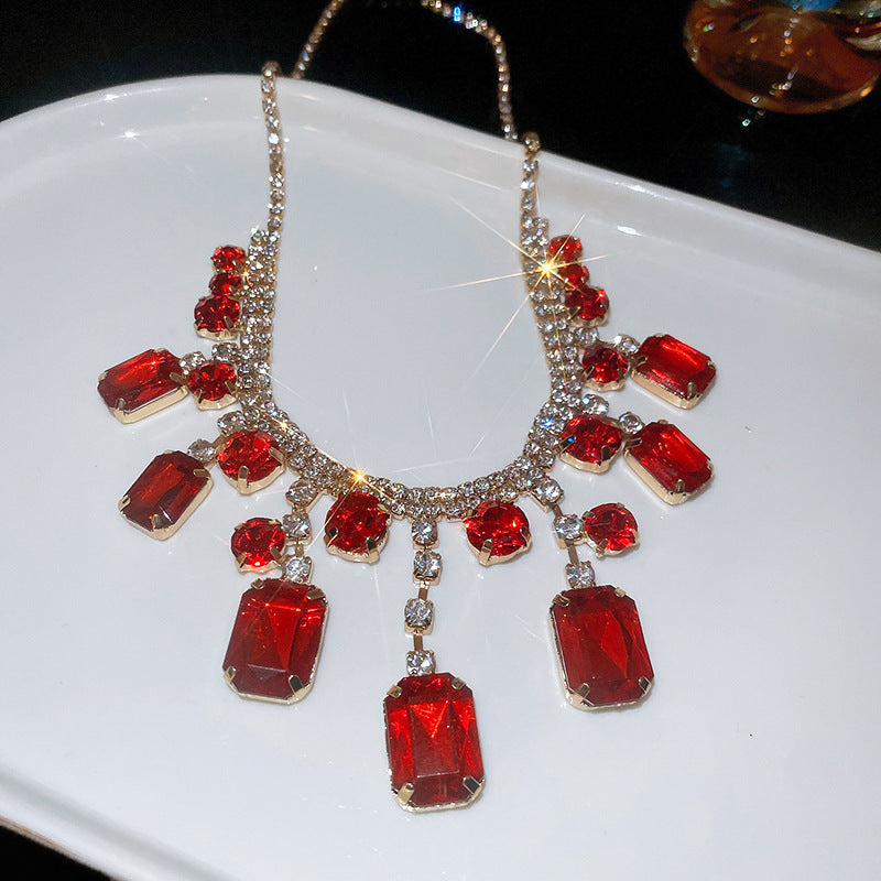 Elegant Drop Round Light Luxury Minority Necklaces