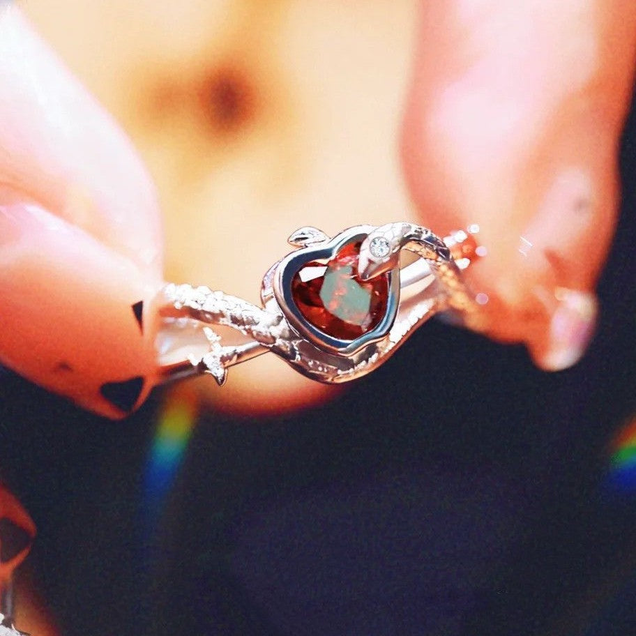 Love Deep Space Snake Title Forbidden Fruit Turn Taboo Into Ring