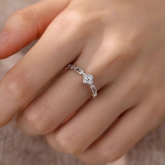 Clover Female Affordable Luxury Fashion Diamond Flower Chain Ring
