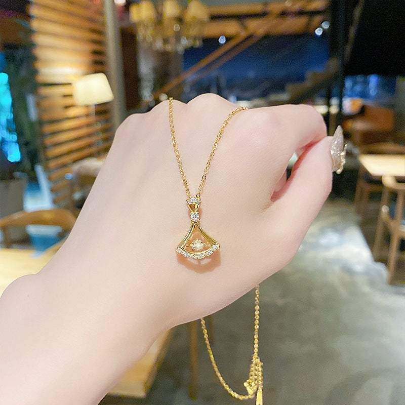 Women's Summer Fashion Heart For Design Simple Light Luxury Cold Style Necklaces