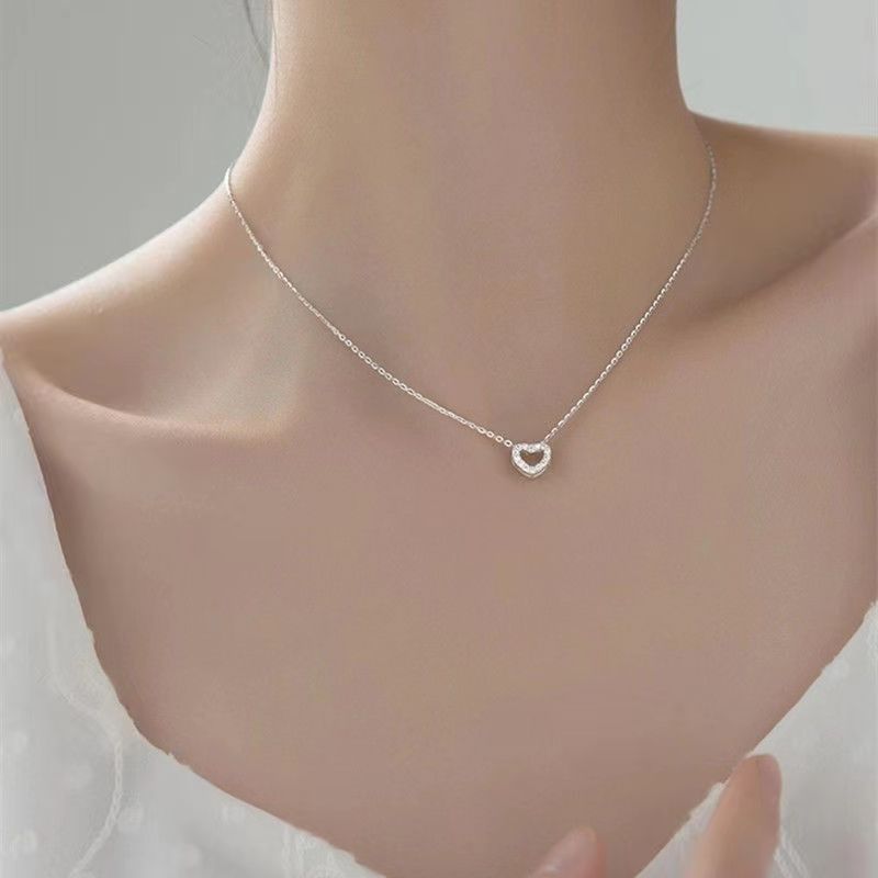 Hollow Female Korean Style Sweet Temperament Wild Necklaces