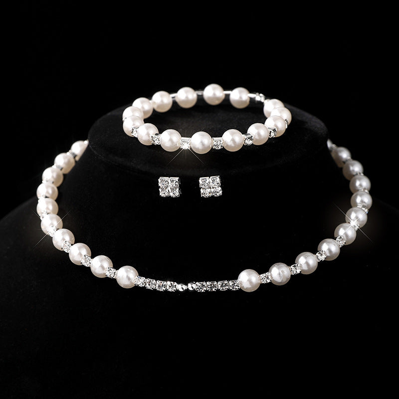 Comfortable Classy Bridal Full Diamond Clavicle Jewelry Set