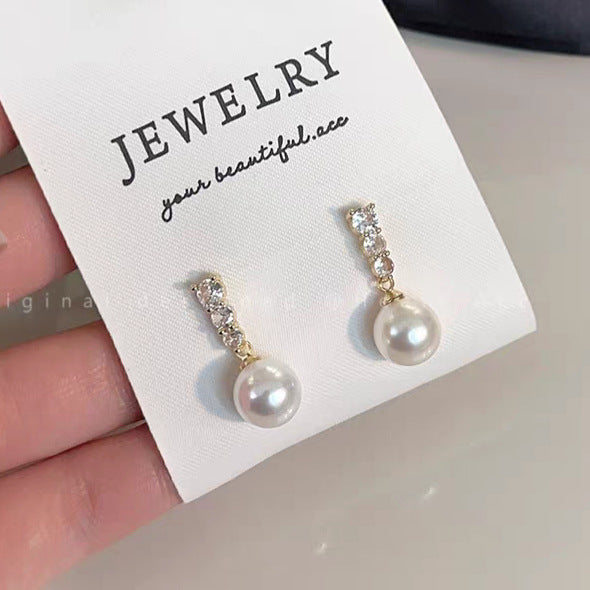 Women's Retro Affordable Luxury High-grade Ear Atmosphere Round Niche Earrings