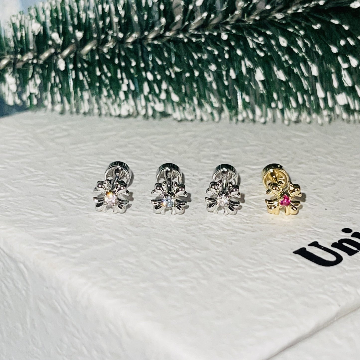 Small Ear Titanium Steel Screw Bone Compact Earrings