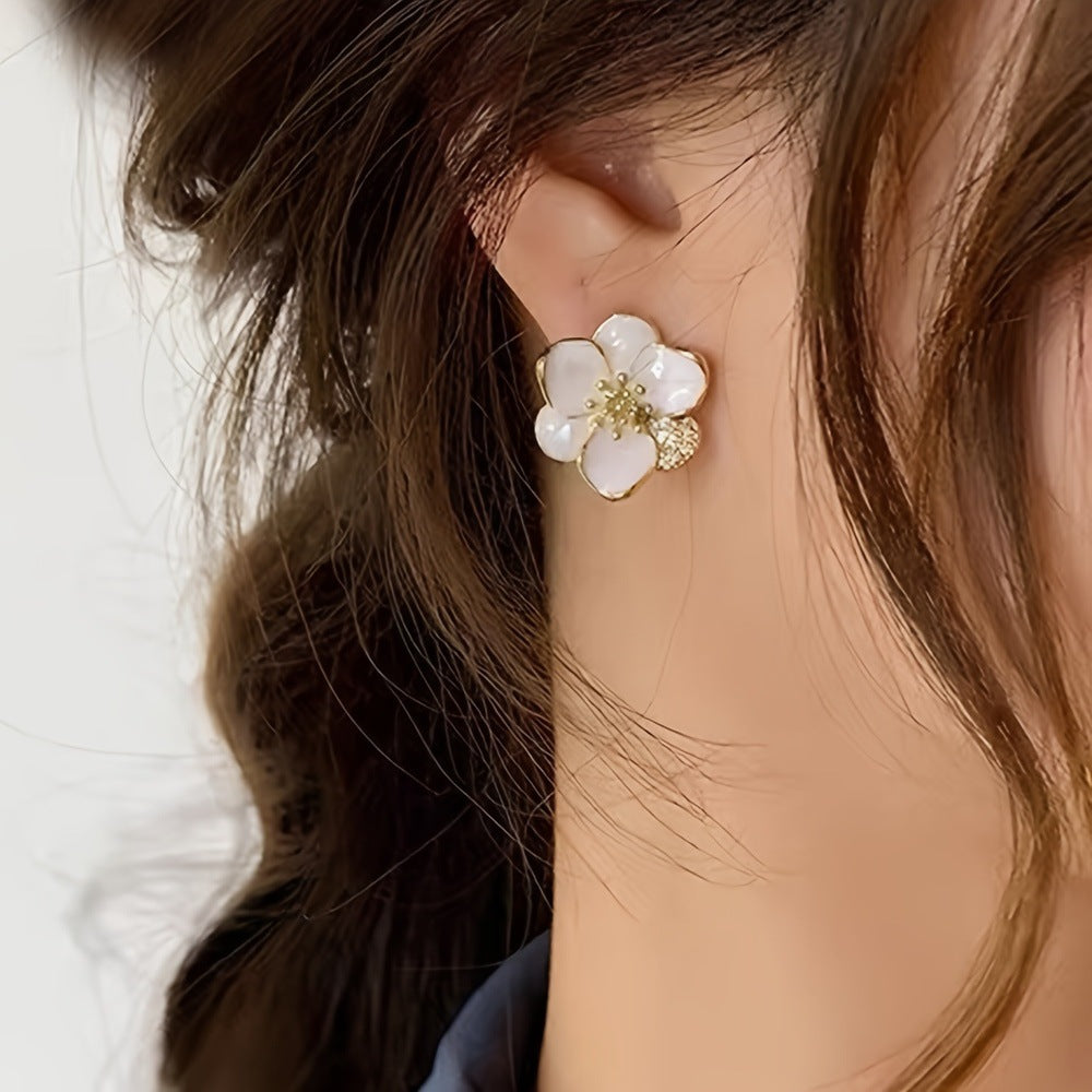 Fashion Beautiful Elegant Glaze Flowers Ear Earrings