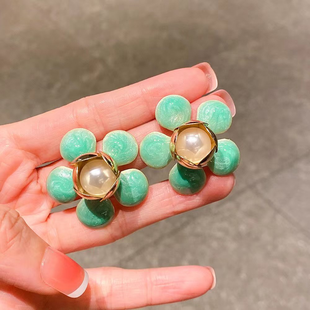Fairy Dripping Oil Camellia Colored Glaze Pearl Fresh Sweet Special Earrings