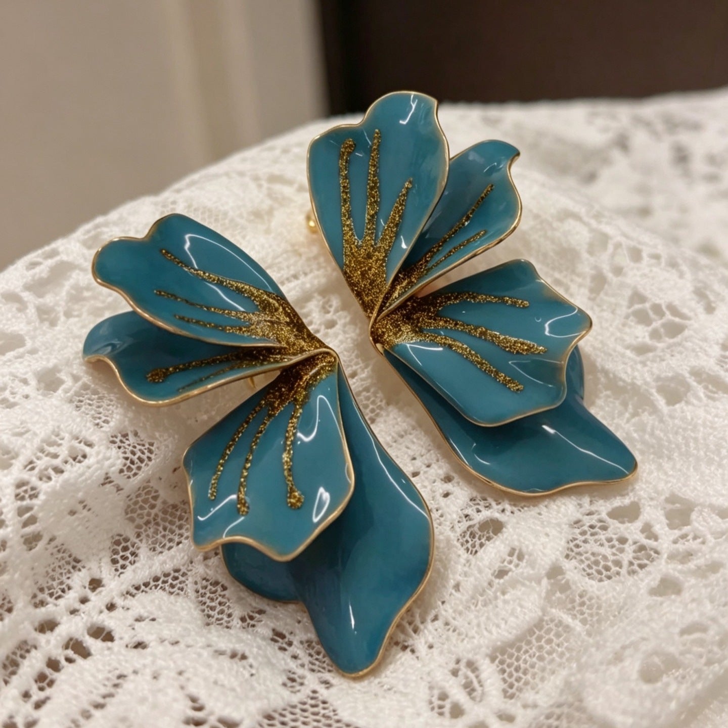 Middle Ancient Niche Retro Design Bow High Sense Earrings