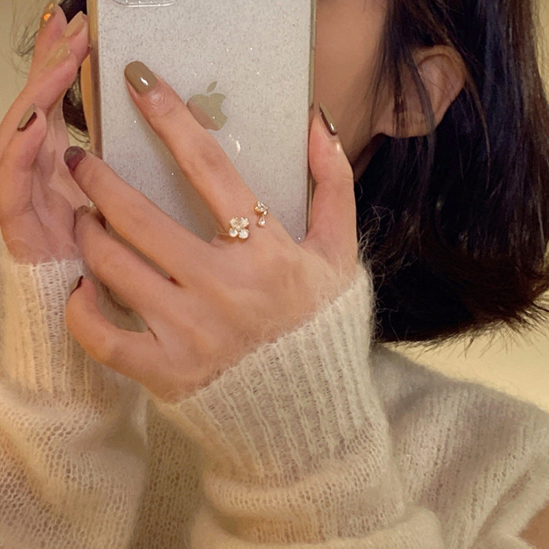 Gentle Dignified Flowers Female Delicate Pearl Zircon Light Luxury High Rings