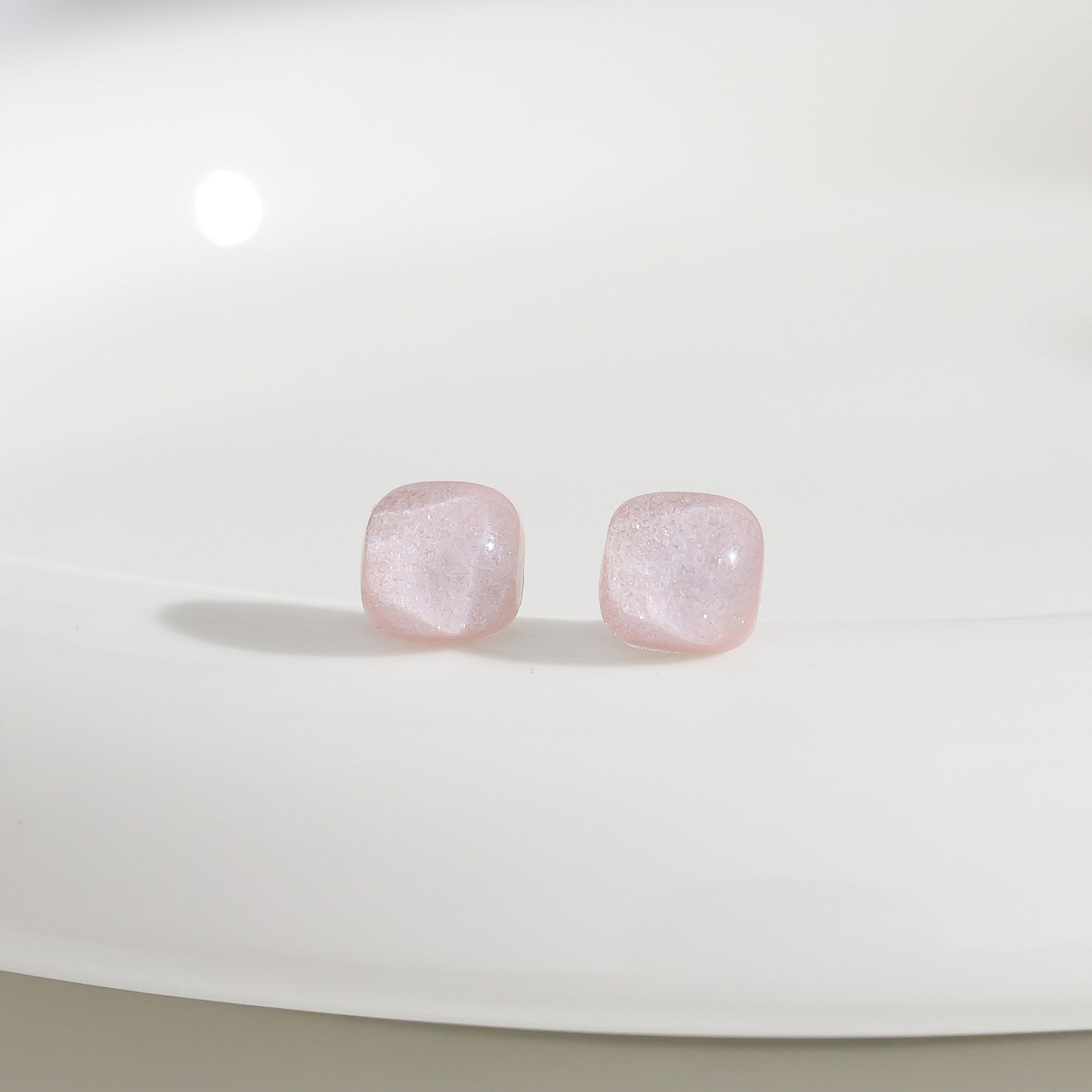 Women's Resin Square Fashion Fresh Small Simple Stud Earrings
