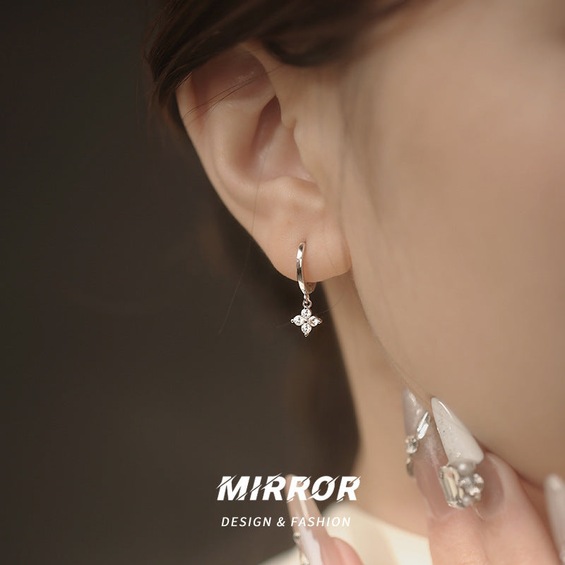Flash Clover Female Light Luxury Temperament Micro Inlaid Zircon Ear Rings