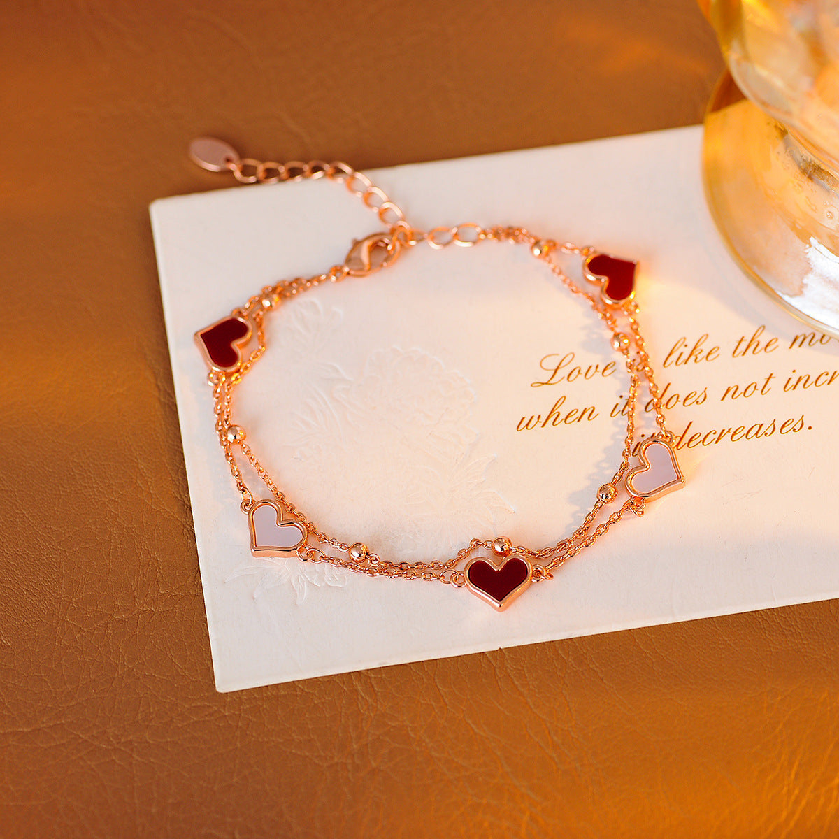 Simple Retro Temperament Red Heart Niche Bracelet