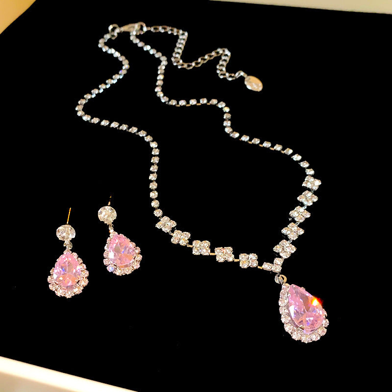 Palace Style Temperamental Minority Clavicle Chain Light Necklaces