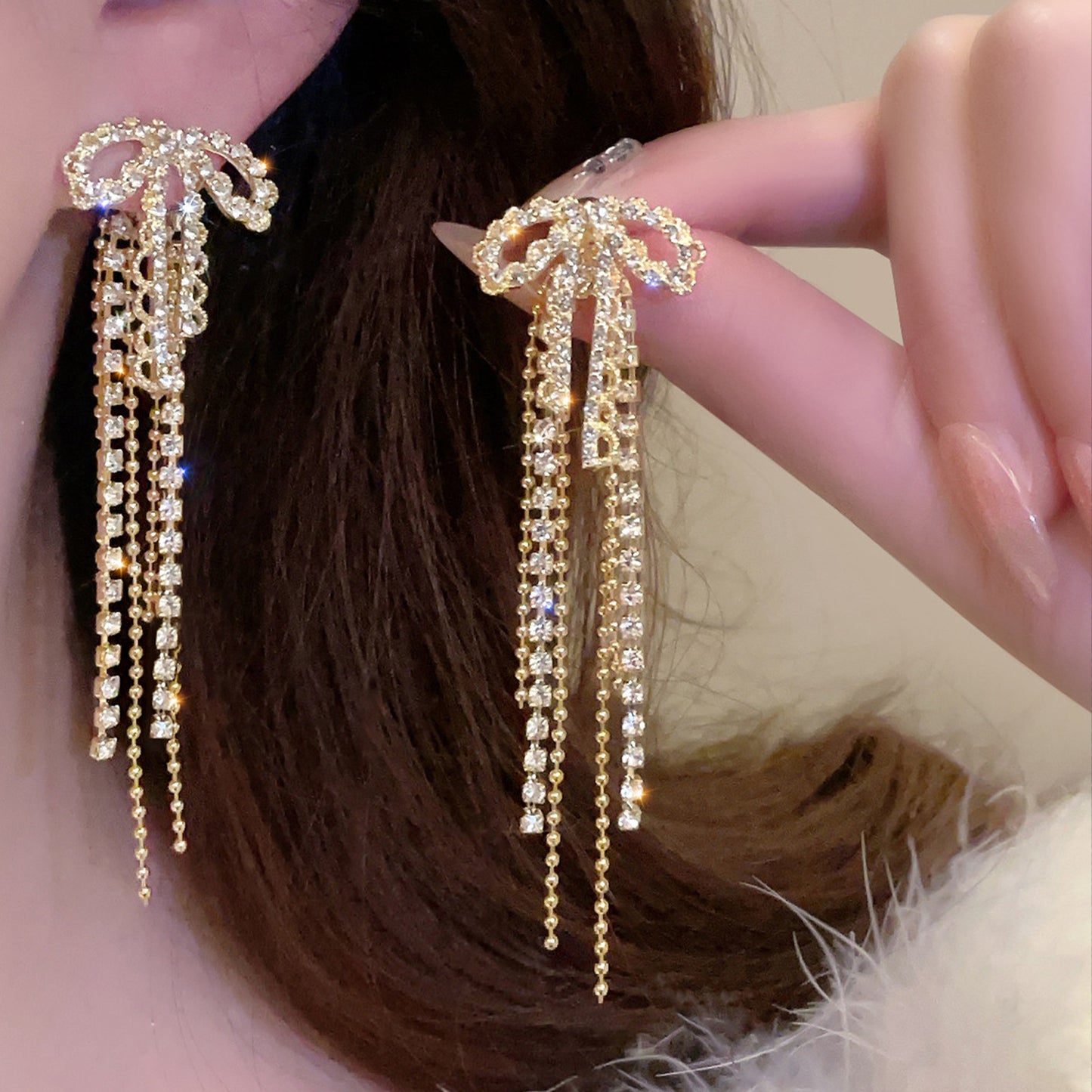Women's French Retro Lace Strap Bow Fashion Design Rings