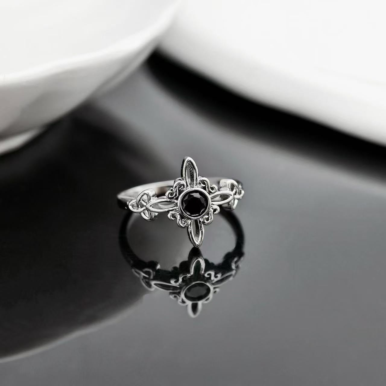 Fashion Celtic Black Diamond Cold Wind Cute Rings