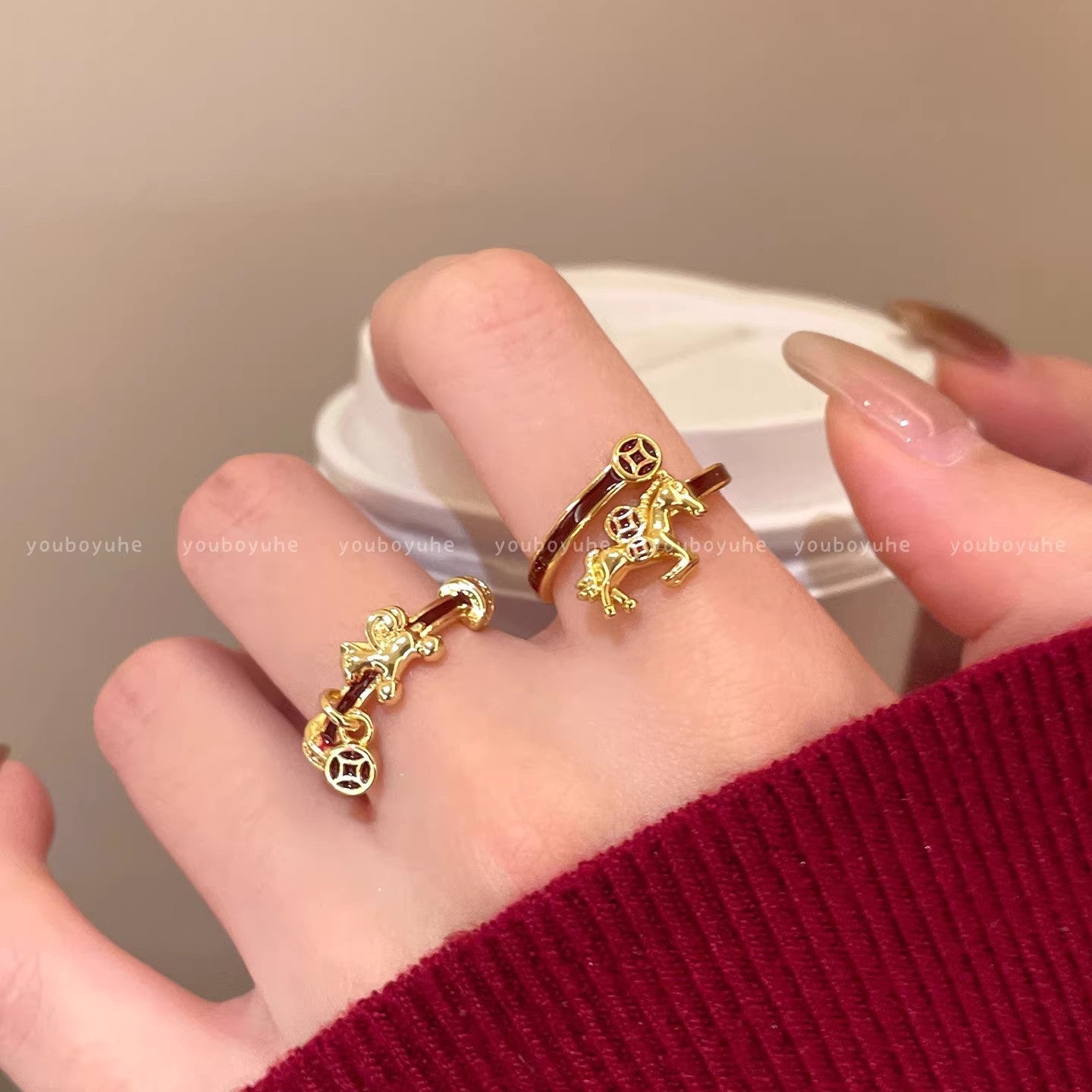 Women's Golden Pony Light Luxury High-grade Sense Twin Index Finger Ring