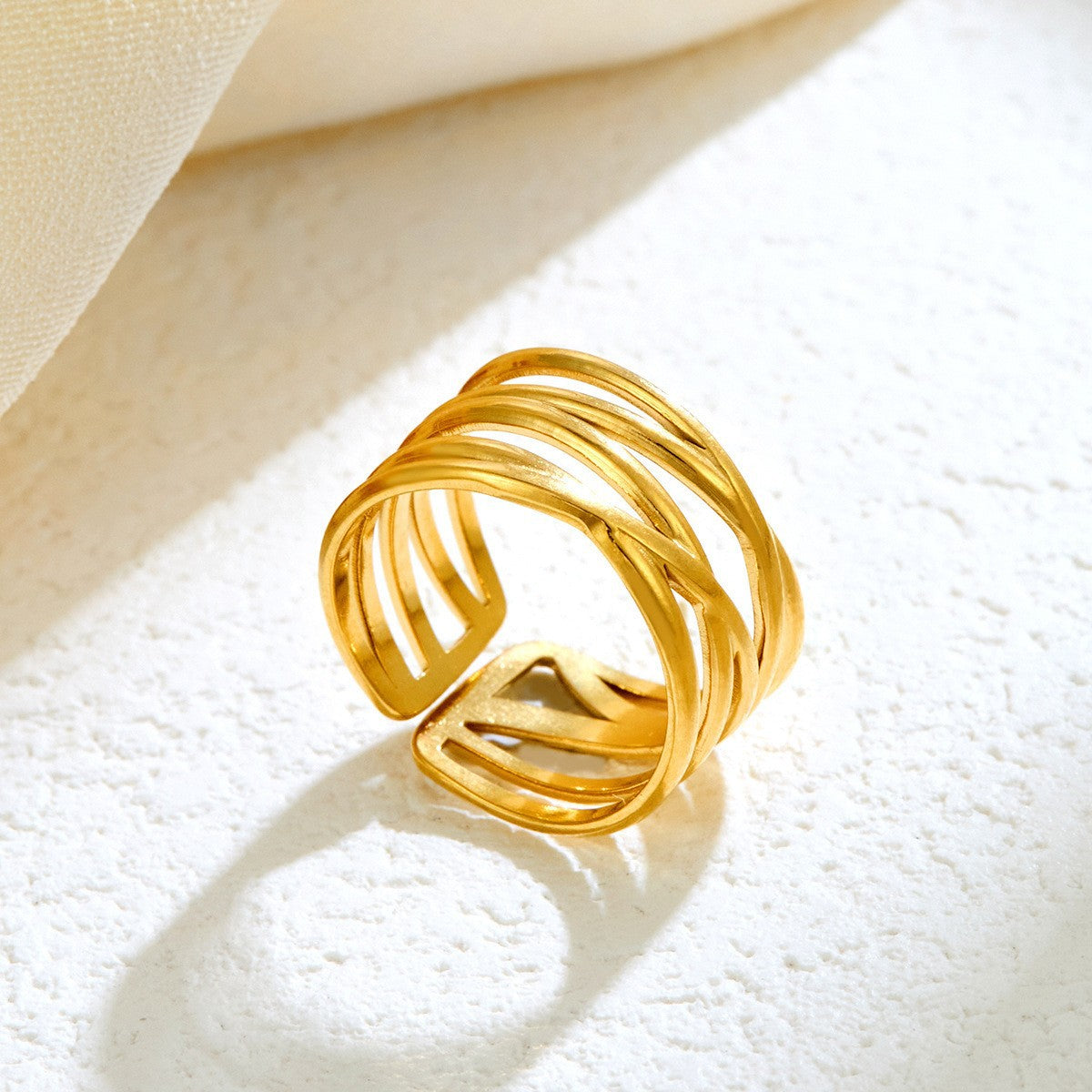 Stainless Steel Irregular Line Love Heart-shaped High-grade Ring