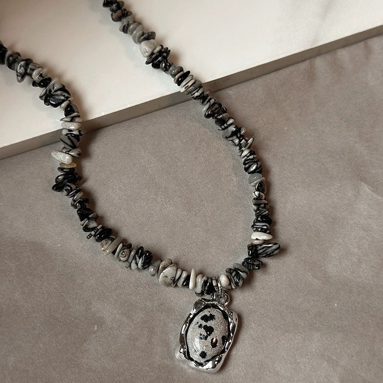 Women's Gravel Light Luxury Minority High-grade Clavicle Chain Necklaces