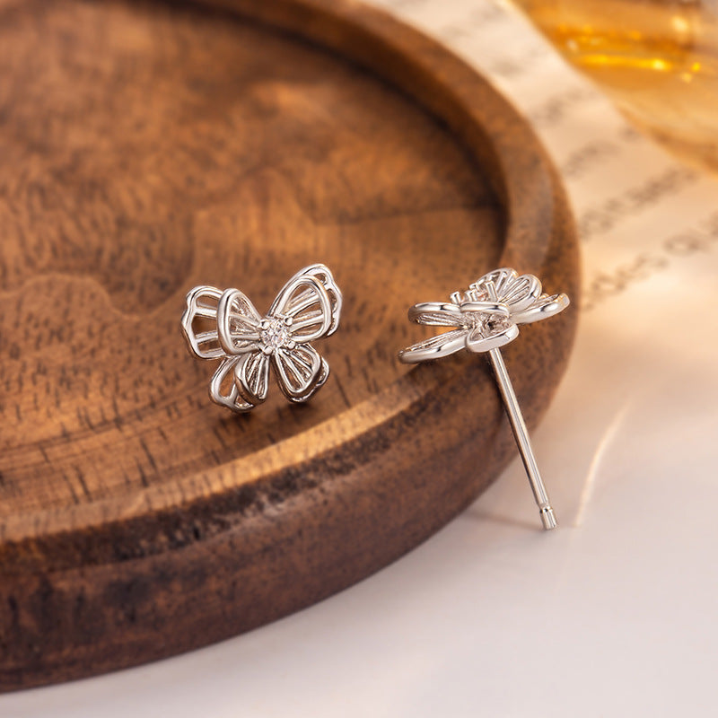 Hollow Line Design Delicate Everyday Joker Stud Earrings