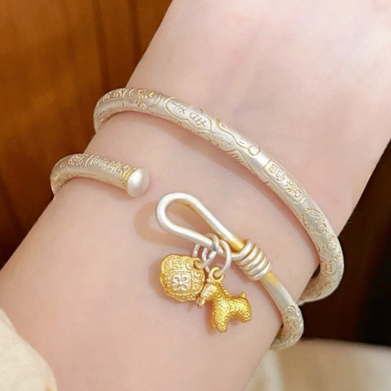 Safety Lock Chinese Style Gold Words Horse Female Plated Sterling Bracelet