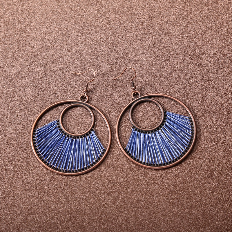 Profile Large Female Retro Style Temperament Earrings