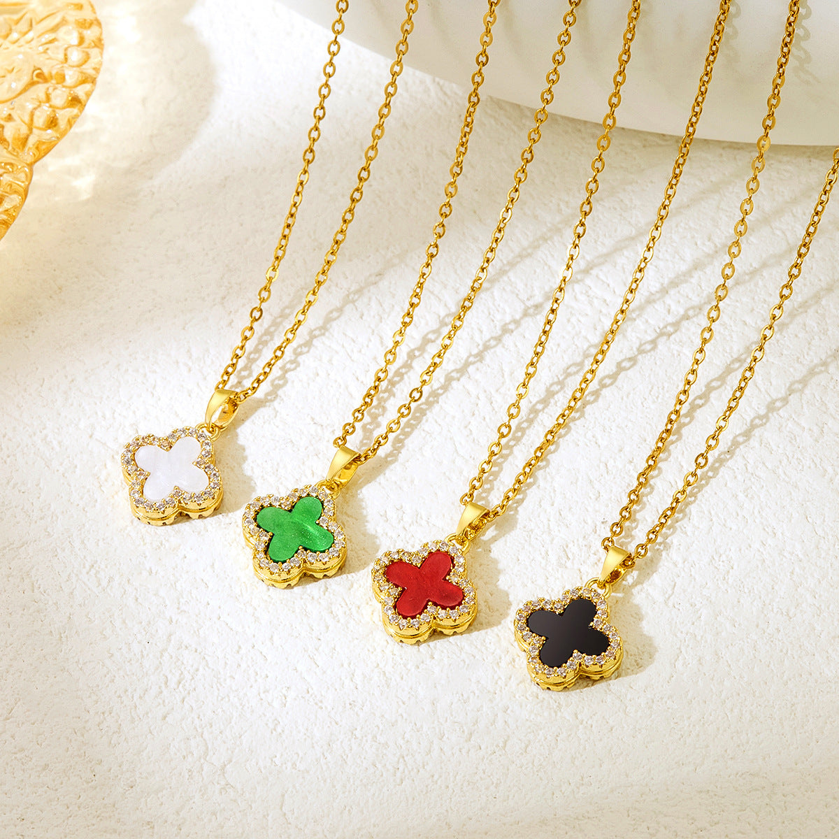 Black White Double-sided Design Sense Clavicle Chain Necklaces