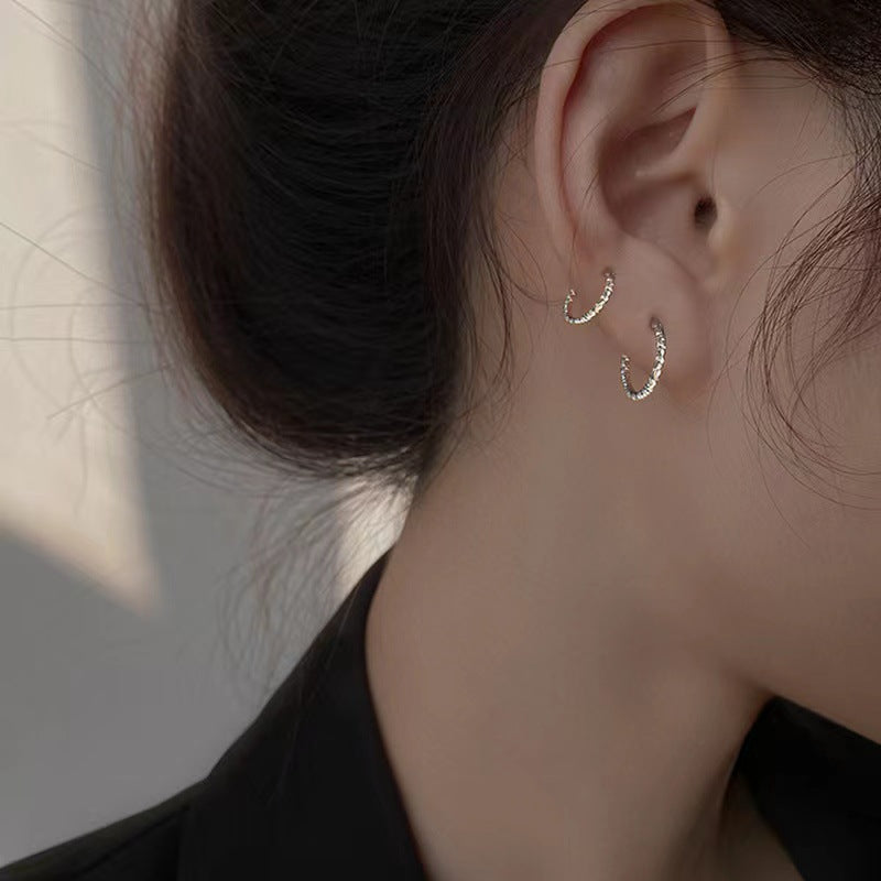 Women's Starry Circle Ear Clip Simple Niche Round Sier Stud Earrings