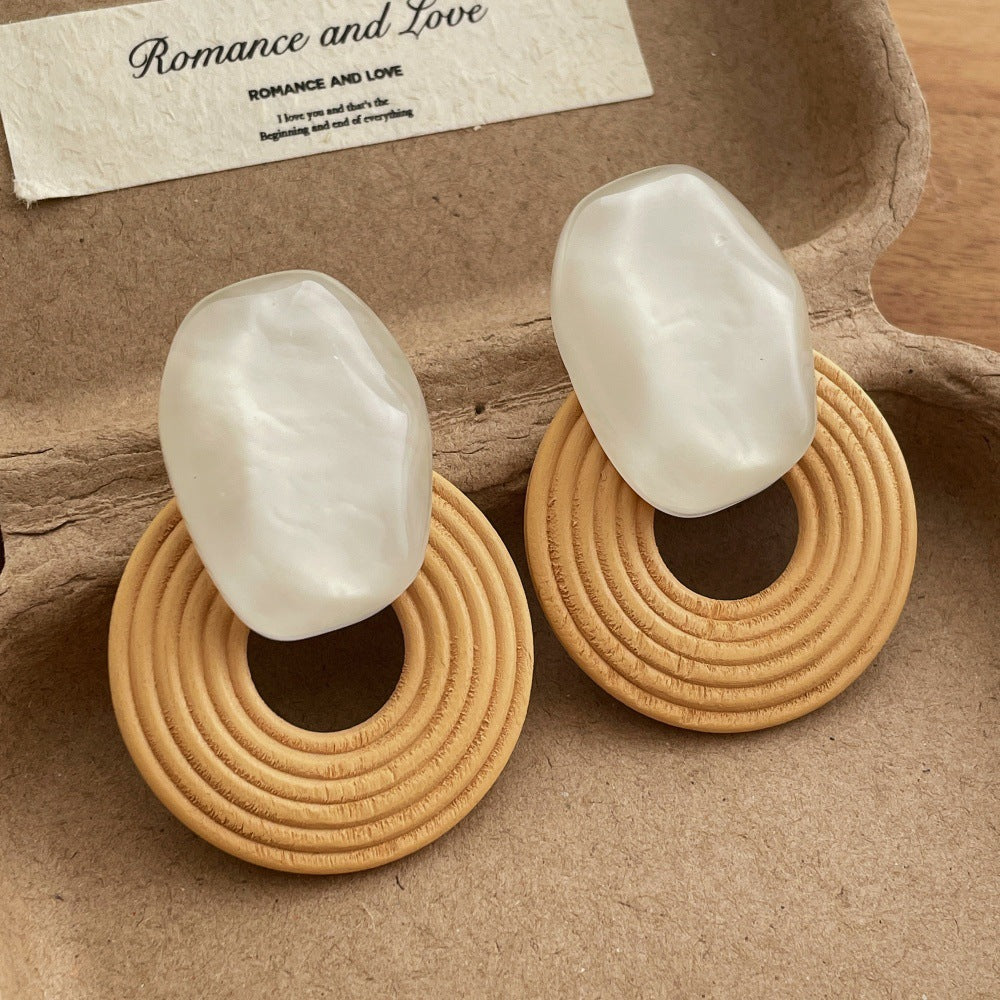 Niche Seaside Vacation Style Irregular Affordable Luxury Fashion High-grade Earrings