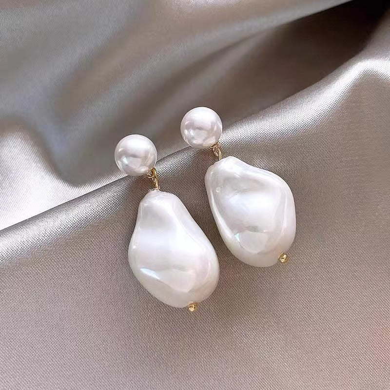Women's Chinese Style Needle Irregular Imitation Shell Stud Earrings