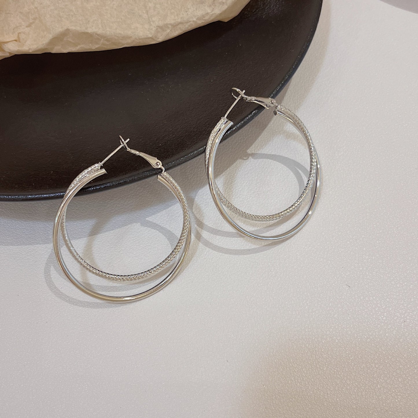 Women's Exaggerated Big Hoop Premium Unique Niche Earrings