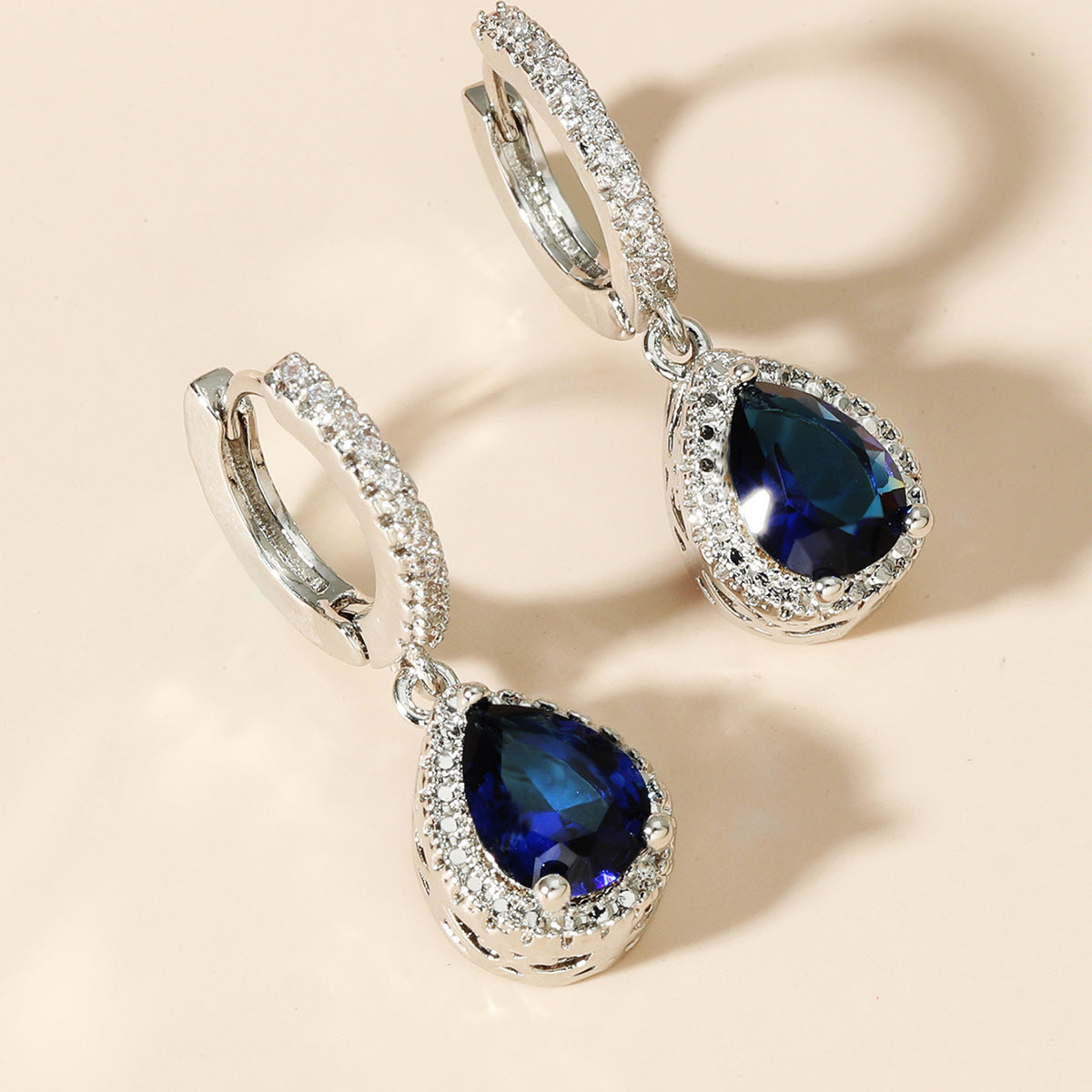 Women's High-grade Light Luxury Blue Crystal Drop-shaped Earrings