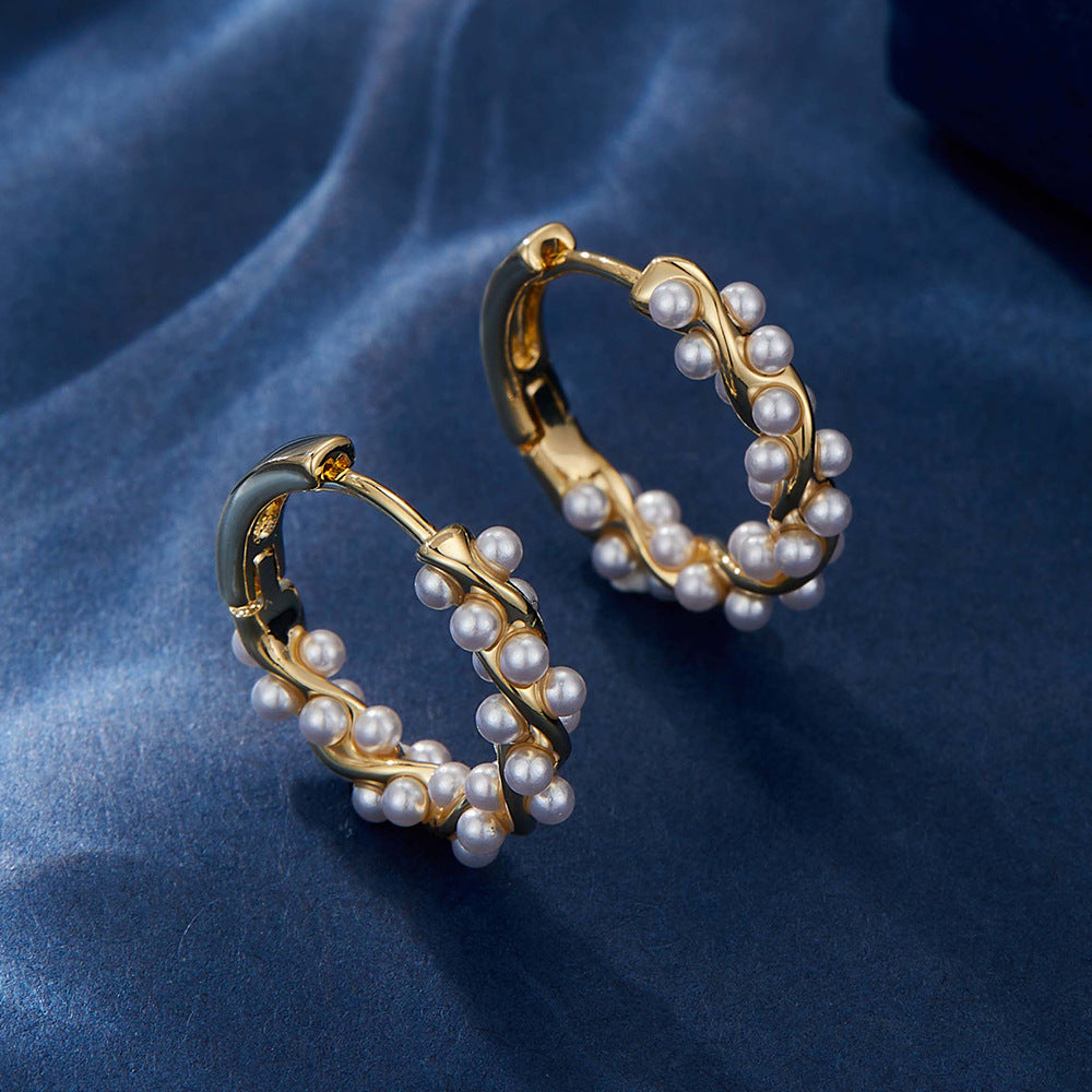 Small Bead Winding Niche Unique High Sense Imitation Pearl Stud Earrings
