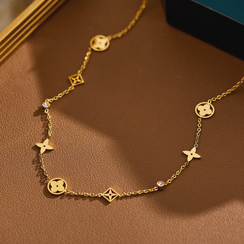 Women's Fashion High-grade Clover Diamond Titanium Steel Gold Necklace