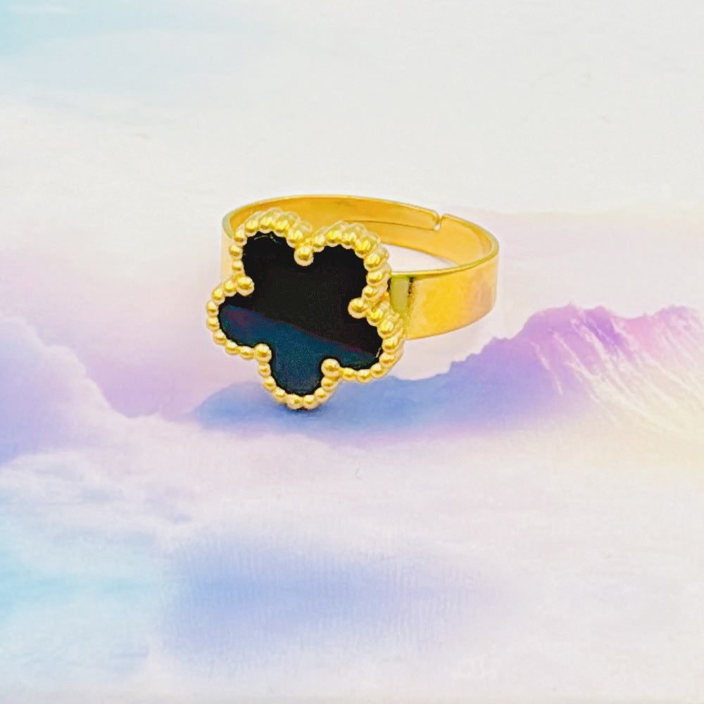 Five-leaf Flower Titanium Steel Parthenocissus Grass Ring