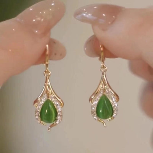 Women's Green Opal Angel Tears Ear Clip Earrings