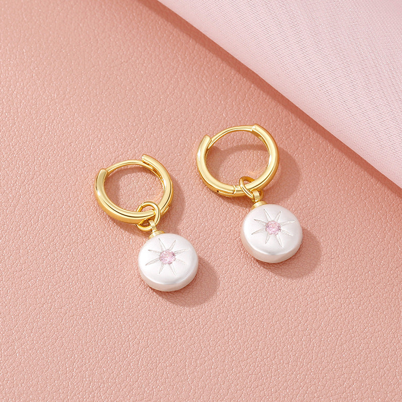 Women's Button Pearl Carved Fashionable Elegant White Rings