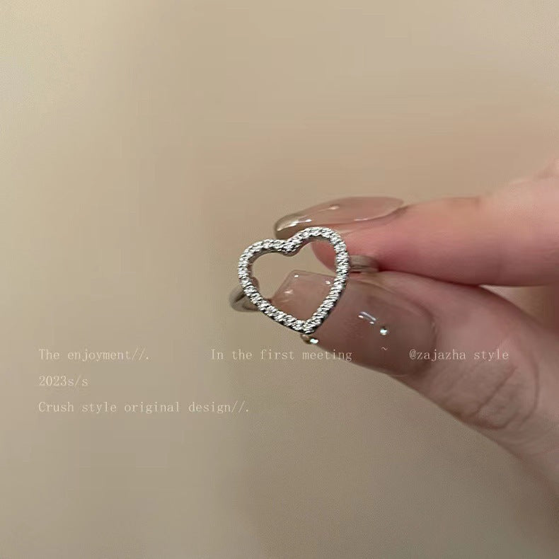 Women's Simple Hollow Out Love Heart-shaped Fashion Personality Affordable Luxury Ring