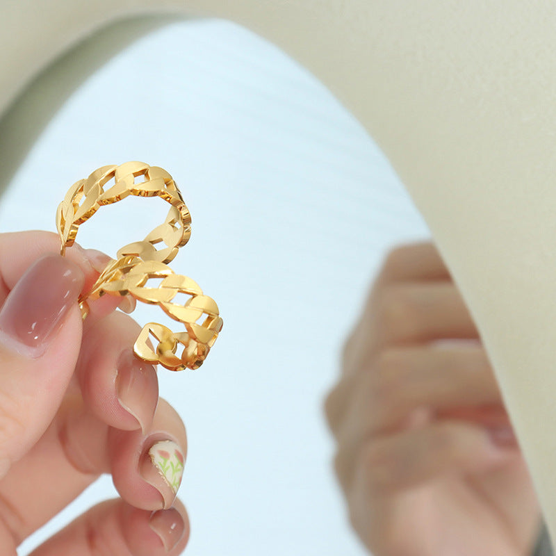Fashion Design Sense Type Twist Titanium Steel Rings