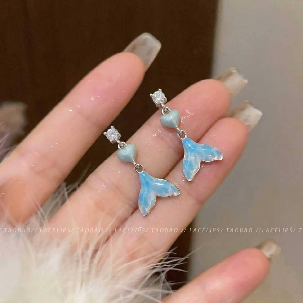 Women's Elegant Mermaid Color Series Fishtail Love Heart Design Light Luxury Earrings