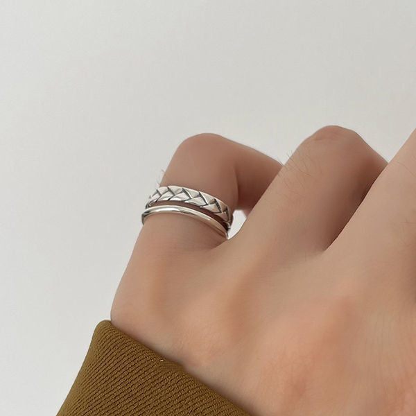 Ocean Style Sterling Sier Female Shell Shape Opal Stone Niche Ring
