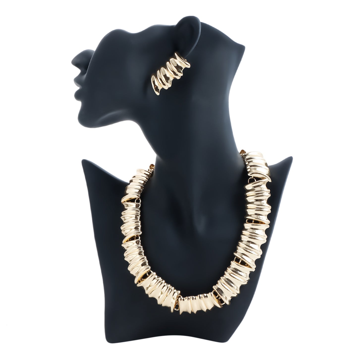 Women's Gilding Pleated Exaggerated Metal Personality Fashion Necklace
