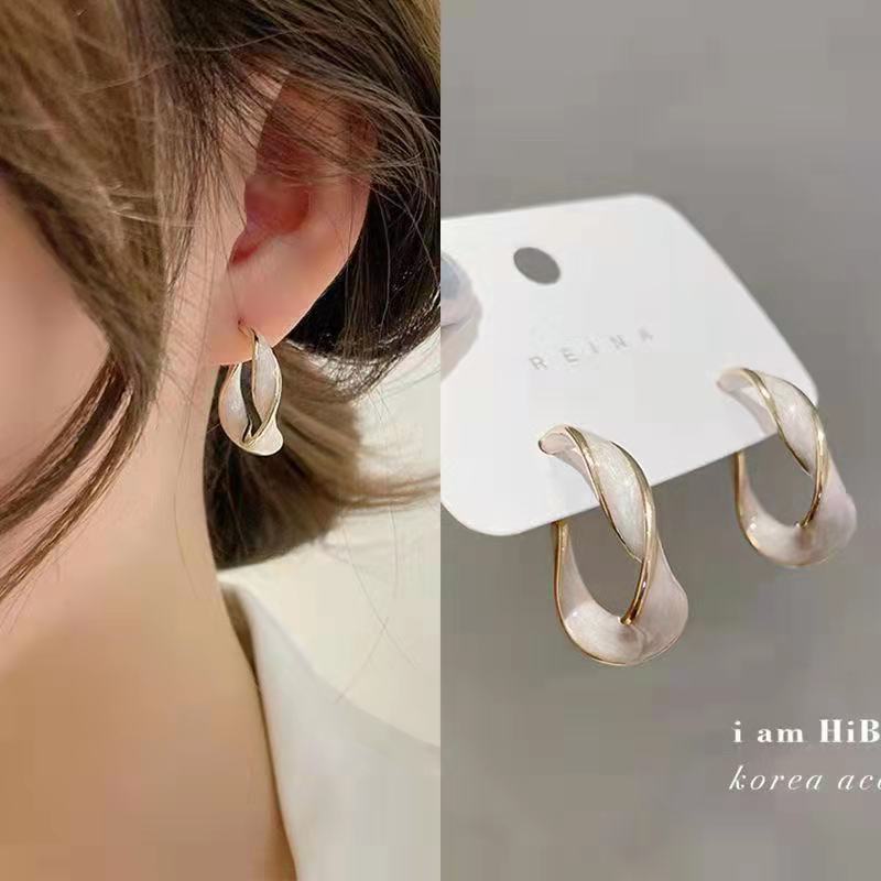 Women's Elegant Trendy Long Tassel Vintage Earrings
