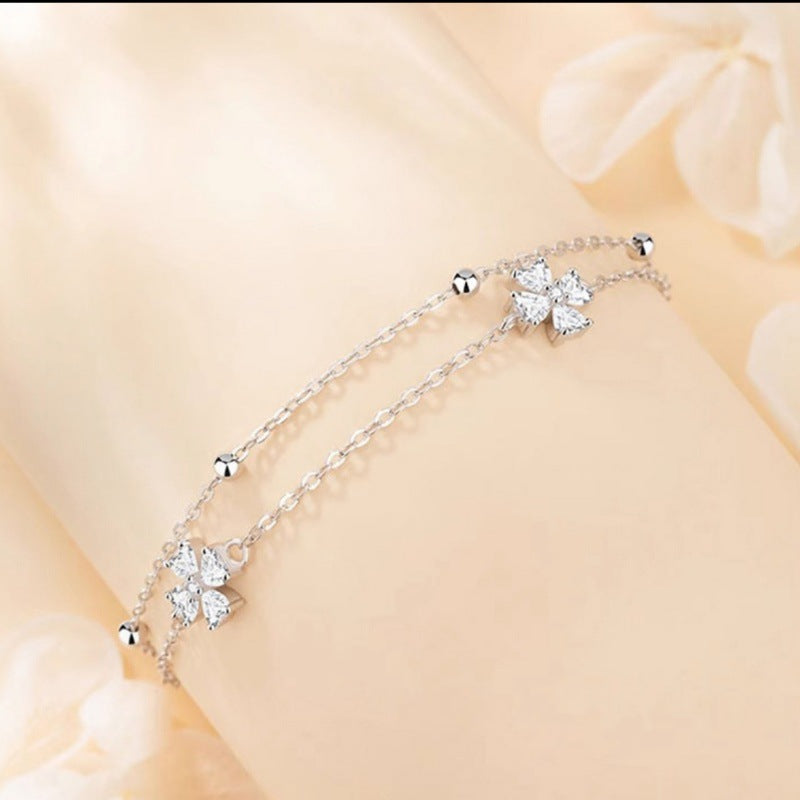 Sterling Sier Lucky Four-leaf Clover Female Light Luxury Bracelets