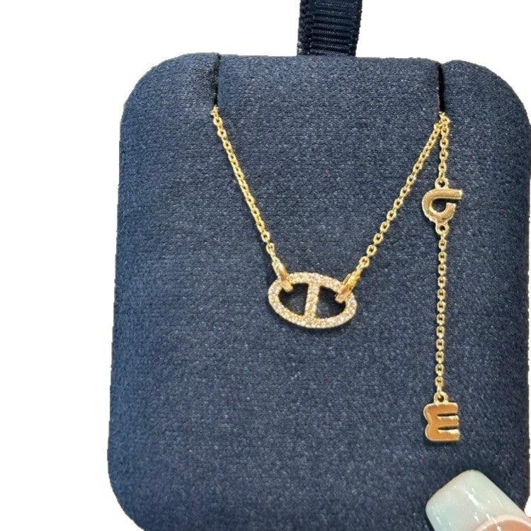 Pig Nose Shining Diamond Inlaid Clavicle Necklace