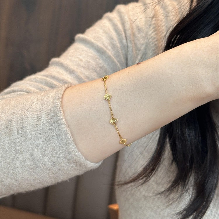 Women's Laser Lucky Four-leaf Clover Exquisite High-grade Bracelets