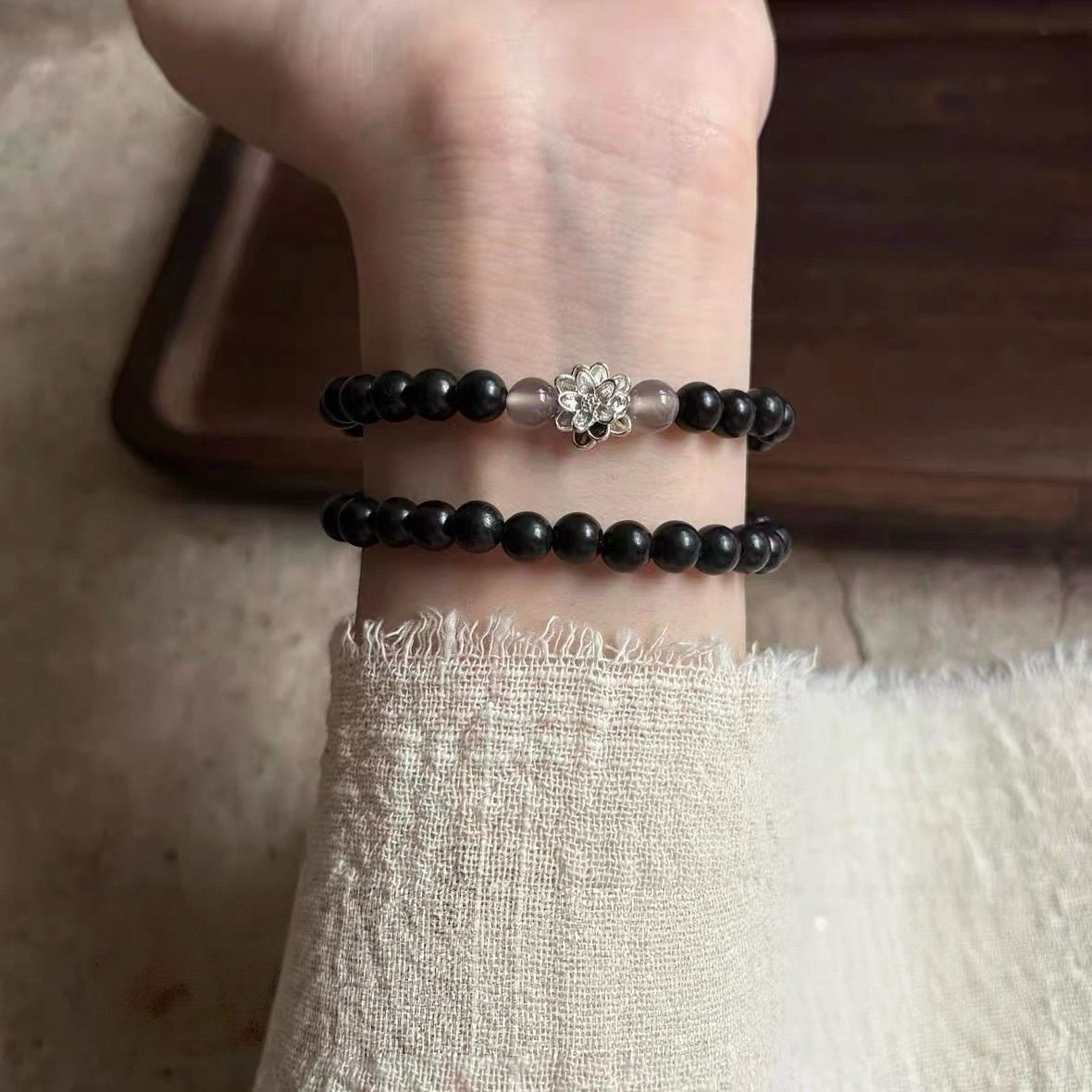 Women's Chinese Style Blackwood Lotus Sier Natural Gray Agate Beaded Bracelets