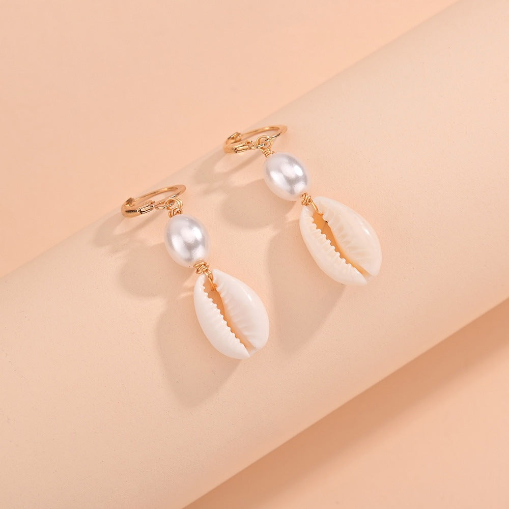 Women's Fashion Baroque Shaped Pearl Shell Pendants